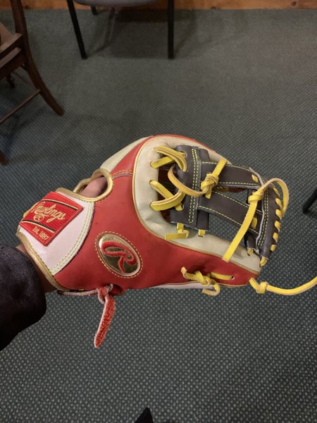 Used Rawlings Right Hand Throw Infield Heart of the Hide Baseball Glove 11.5"