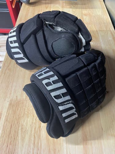 Warrior Franchise 14" Gloves