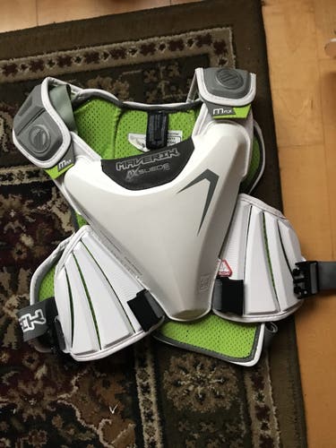 New Medium Maverik MAX EKG Shoulder Pads