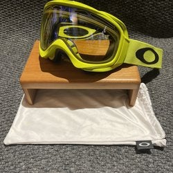 New Oakley Ski Goggles High Vis Yellow