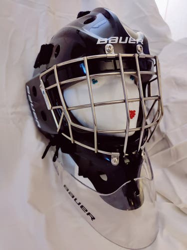 Black Junior Used Bauer 940 Goalie Mask