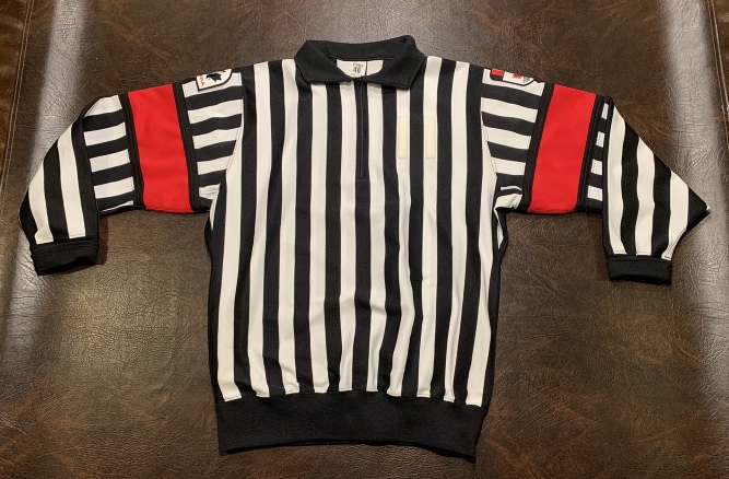 Referee Jersey with Red Bands Size 46