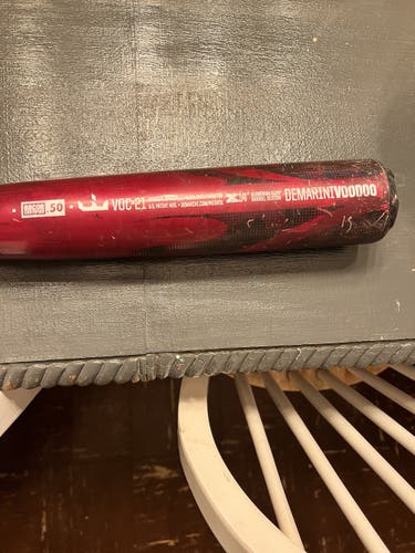 Used High School/College BBCOR Certified 2021 DeMarini Alloy Voodoo one Bat (-3) 30 oz 33"