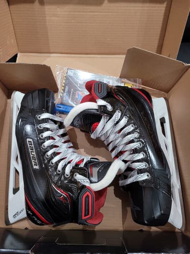 Senior New Bauer Vapor 1X Hockey Goalie Skates Regular Width Size 9