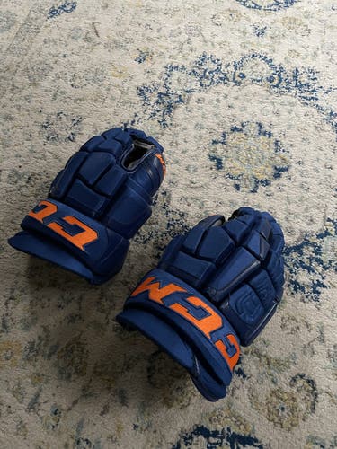 Used CCM Gloves 14"
