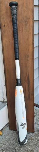 DeMarini CF Bat (-5) 27 oz 32"