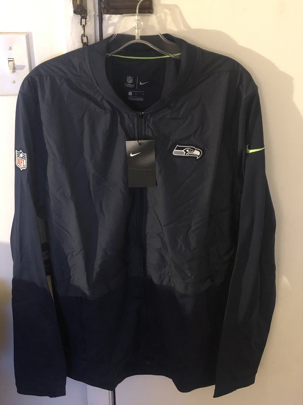 Seattle Seahawks Nike men's NFL sideline FZ jacket L