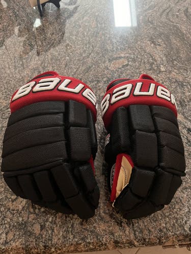 Black New Bauer 14" Pro Stock Nexus 2N Gloves
