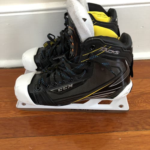 CCM Tacks Pro Stock Size 6.5 Hockey Goalie Skates