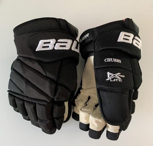 JAMIE BENN Game Worn Bauer Vapor 1X Lite Gloves