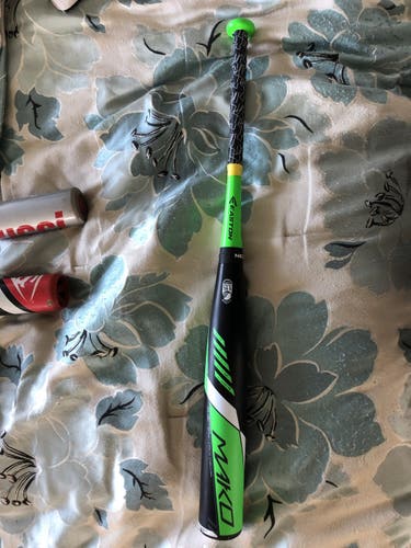 Easton Mako Composite (-10) 21 oz 31" Bat