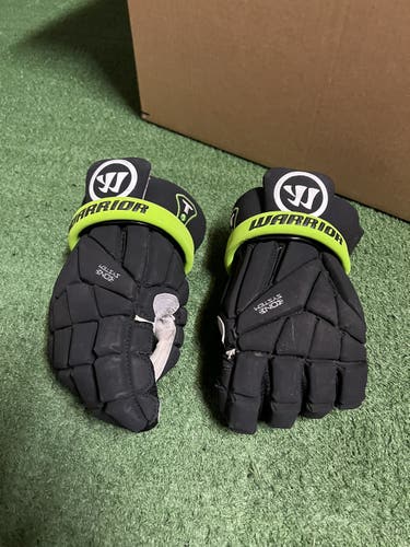 Black Used Player's Warrior 13" Evo Lacrosse Gloves