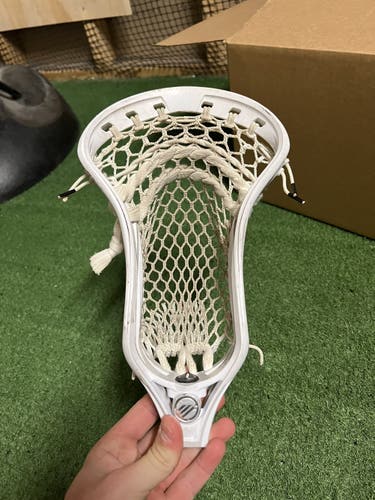 White Used Attack & Midfield Strung Kinetik 2.0 Head