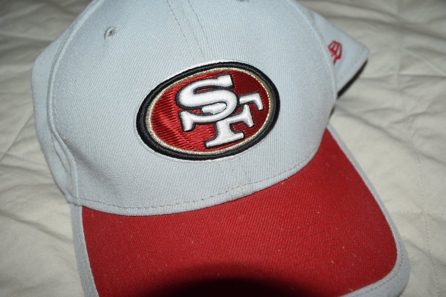 San Francisco 49ers 2022 New Era Ink Dye Knit Hat