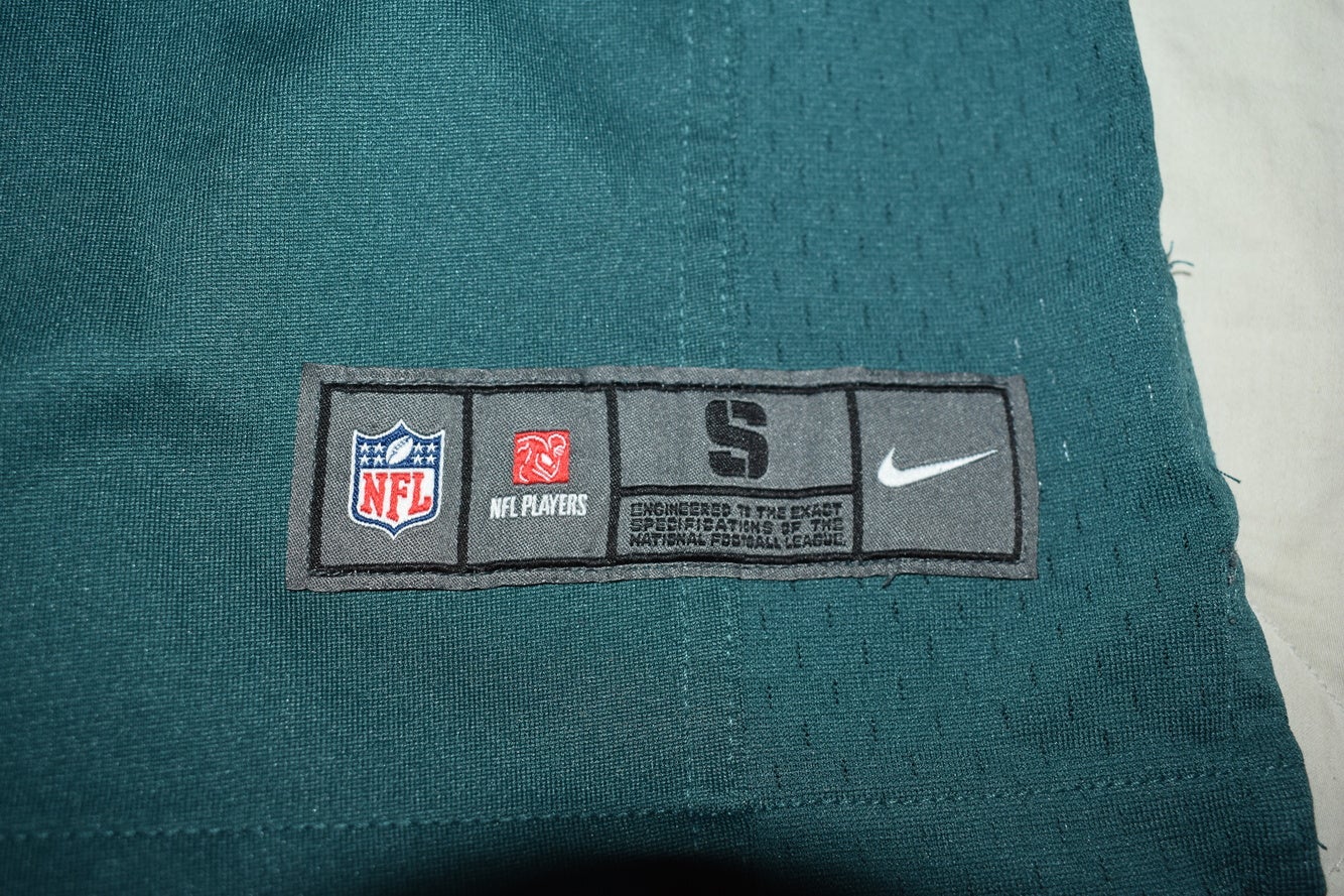 Nike NFL Philadelphia Eagles #11 Carson Wentz Salute To Service Limite –