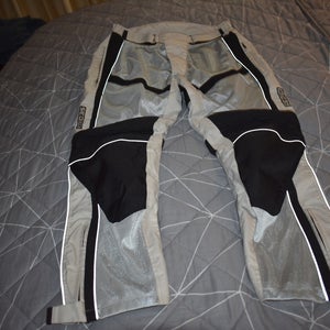 Sedici #16 Performance Motorcycle Pants, Size 38 - Great Condition!