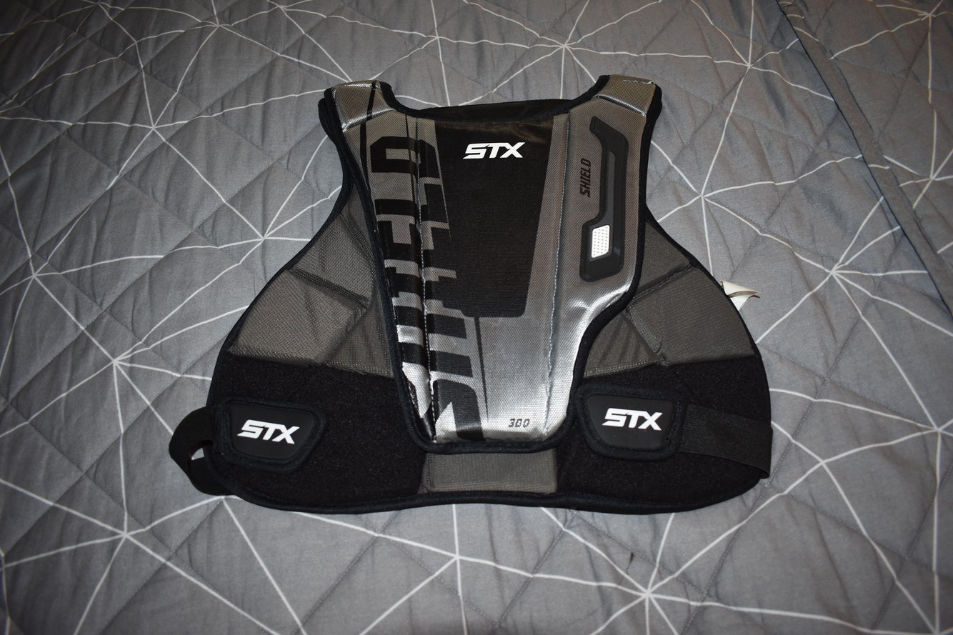 STX 300 Lacrosse Goalie Chest Protector, Senior Top Condition! | SidelineSwap