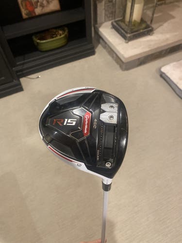 Used Taylormade R15 Driver regular 12