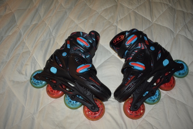 Roller Derby SH/FT Inline Skates, Black/Red/Blue, Adjustable Size 3-6