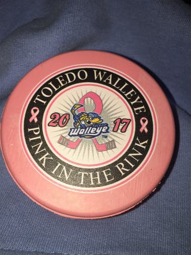 TOLEDO WALLEYE PINK IN THE RINK 2017  PUCK ECHL