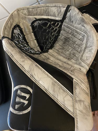 Used Regular Warrior Ritual G4 Goalie Glove