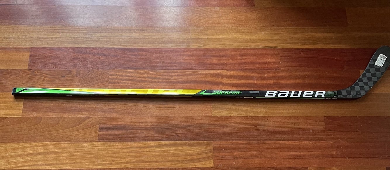 Bauer Ultrasonic Hockey Stick, 55 Flex P28