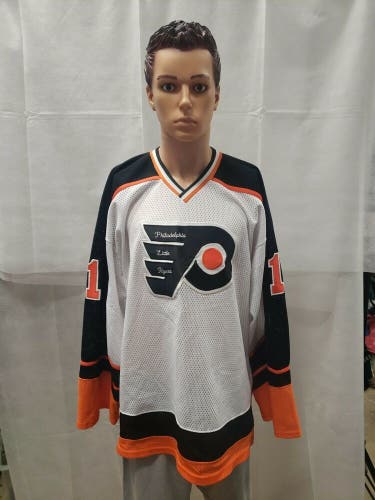 Philadelphia Little Flyers Game Used Jersey Goalie XL Projoy White