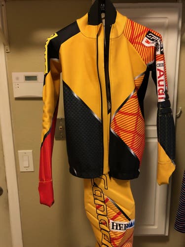Men's Used Large 2 Piece Canadian Ski Team SL Spyder Ski Suit