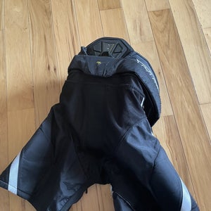 Black Used Medium CCM  Tacks 6052 Hockey Pants