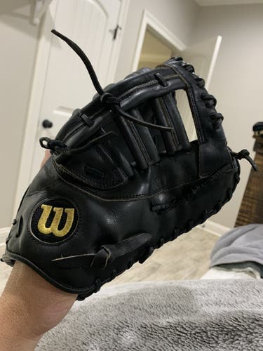 Used First Base 12" A2000 Baseball Glove