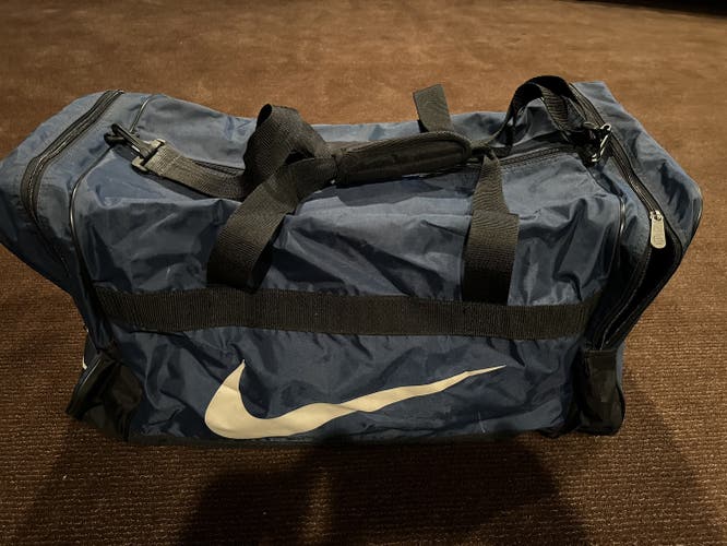 REDUCED — Used Nike Travel  Duffle / Gym / Sports Equipment Bag