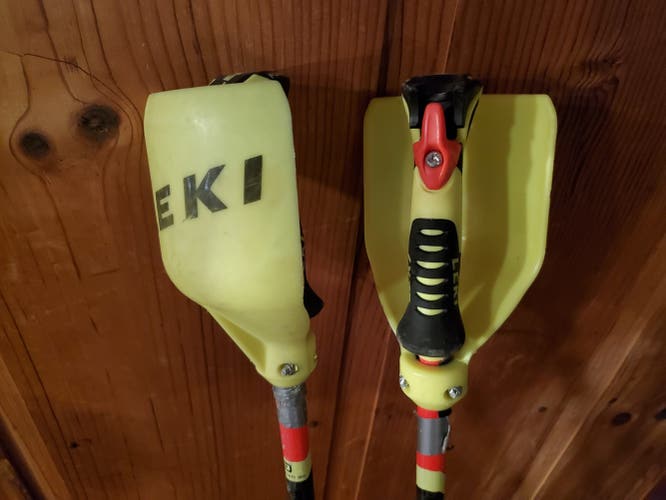 Used 42in (105cm) Leki World Cup Lite SL Ski Poles