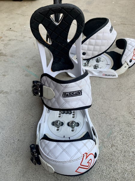 Burton Snowboard Bindings Mission Medium