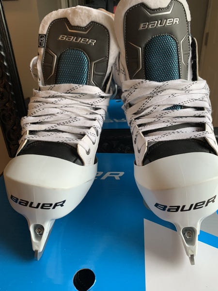 New-Bauer Reactor 7000 Goalie Skates 10D