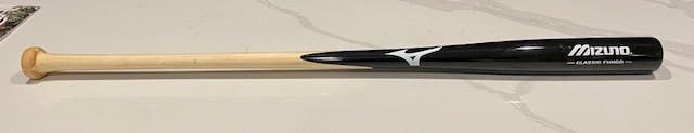 BRAND NEW & Beautiful New Mizuno Classic Fungo 36.5"