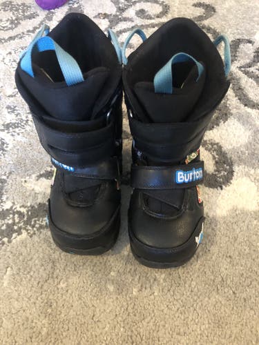 Used Size 2 Burton Snowboard Boots