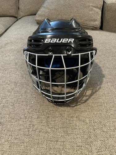 Black Used Youth Bauer Prodigy Helmet