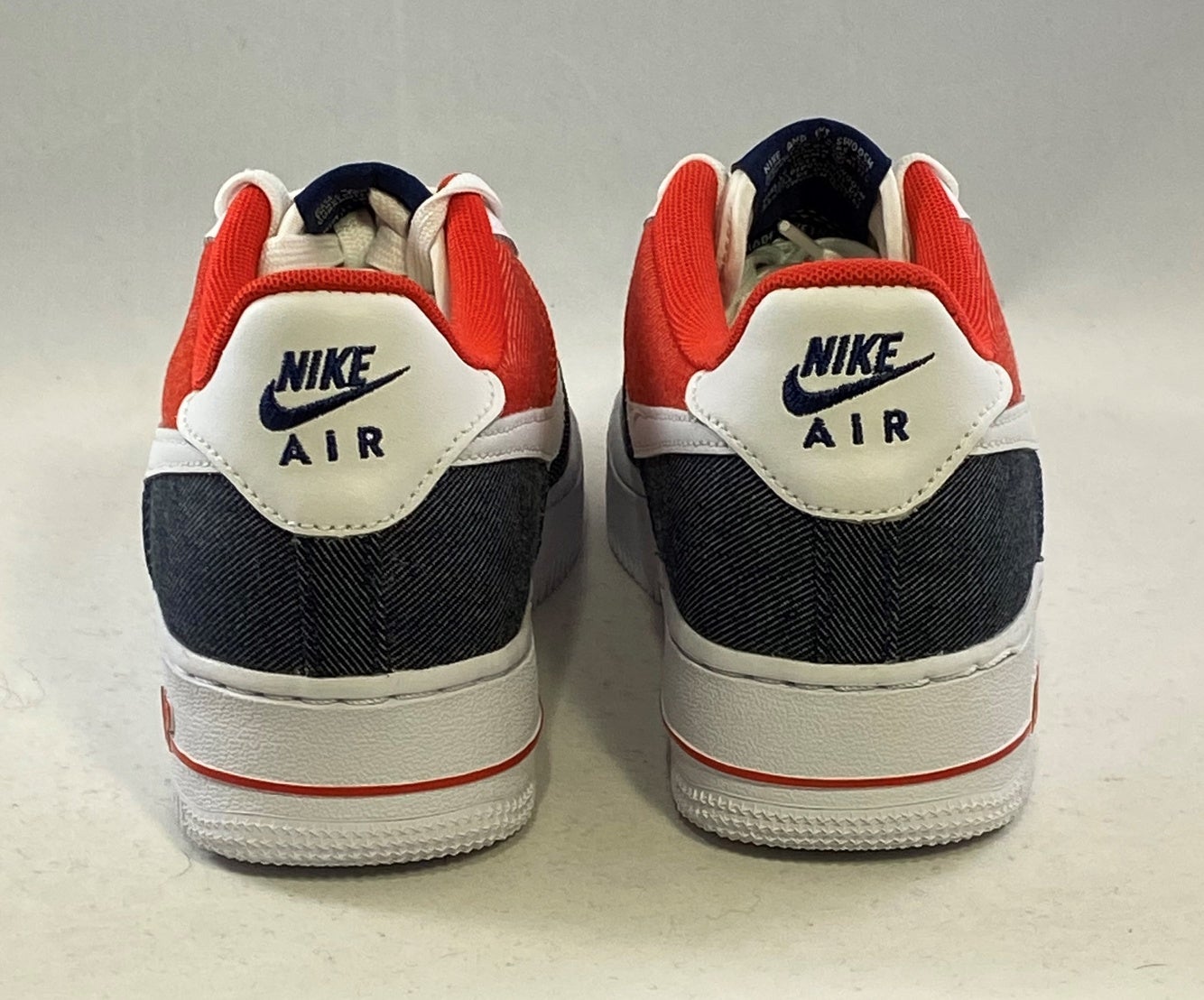 NIKE Air Force 1 LV8 (GS) \