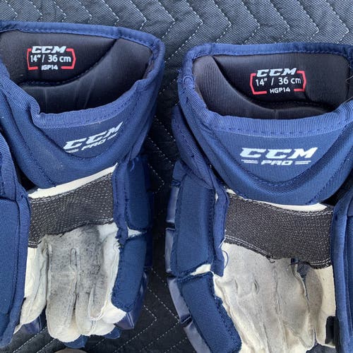 Blue Used CCM HGP14 14" Pro Stock Gloves