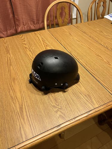 Used XL Smith Helmet