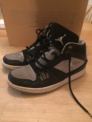 Nike Jordan 1 Flight Used Men's Size 10 Nike Shoes