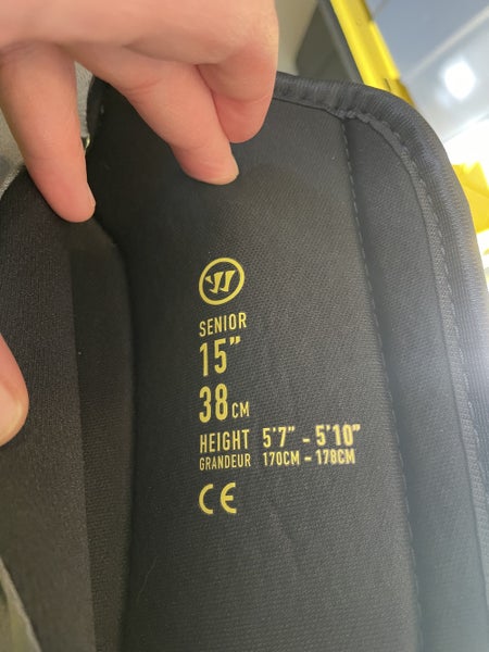 Used Senior Warrior Alpha QX Pro Shin Pads