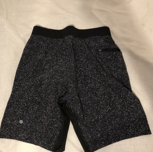Lululemon Men’s T.H.E. Shorts, Size Medium, 9” Inseam, With Liner