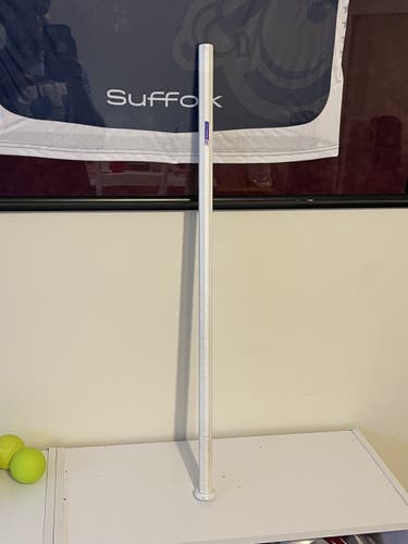 New Peak Pro Apex Pro Carbon Shaft White Atk/Mid