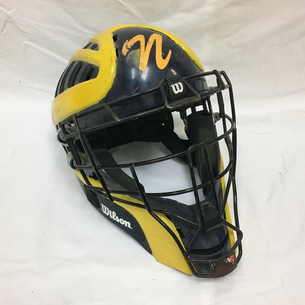 Used Wilson Silver Series Shock Fx 2.0 S M Standard Baseball & Softball Helmets