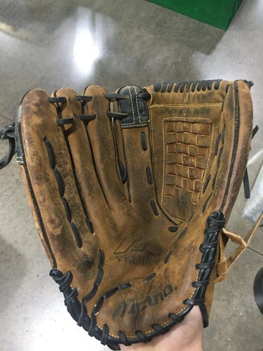 Used Mizuno Premier 14" Baseball & Softball Fielders Gloves