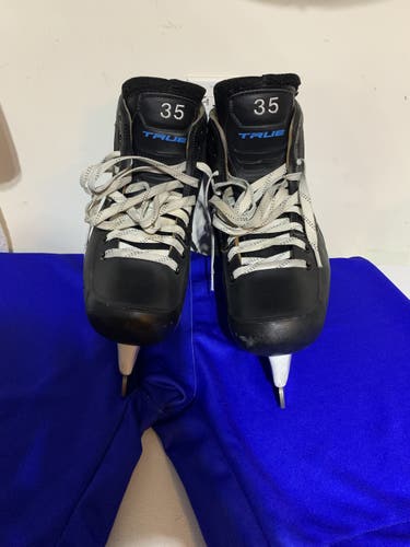Senior Used True 2 Piece Hockey Goalie Skates Regular Width Size 11 skate