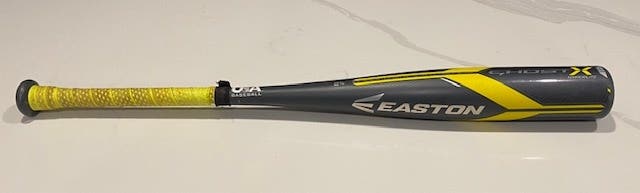 Ghost X Bat (-11) 17 oz 28", LIKE NEW. Barely used!  2 5/8" Barrel