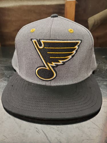 CCM St Louis Blues Snapback