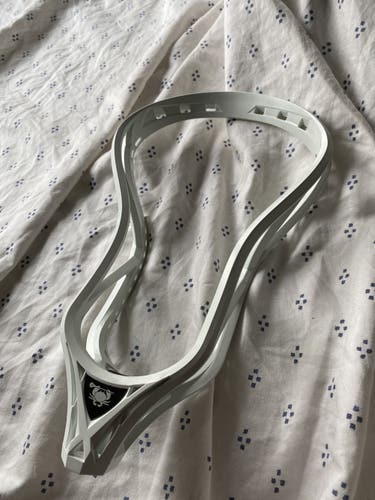 White New Unstrung Rebel O Head